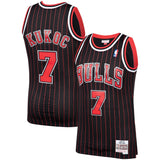 Toni Kukoc #7 Chicago Bulls Black 1995-96 Hardwood Classics Mens Swingman Jersey