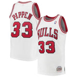 Scottie Pippen #33 Chicago Bulls 1997-98 Hardwood Classics Mens Swingman Jersey