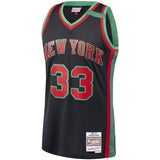 Patrick Ewing #33 New York Knicks 1998-99 Black Hardwood Classics Christmas Swingan Jersey